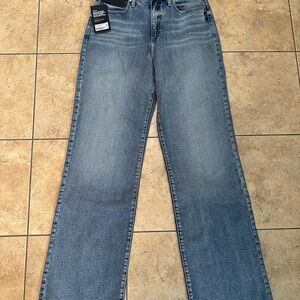 Silver Jeans Women's High Rise Trouser Fit - new with tags !!!
